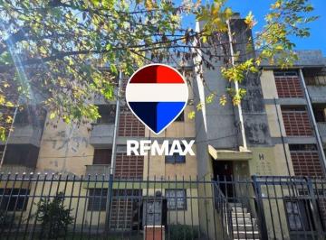 Departamento · 71m² · 4 Ambientes · Departamento Venta B° Docente 3 Dorm.