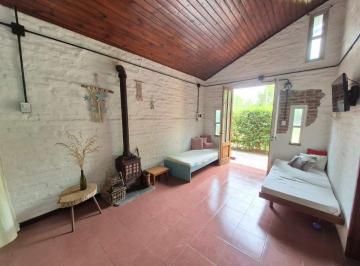 Casa · 64m² · 3 Ambientes · Casa Quinta 3 Ambientes Venta Lobos Parque Permuta