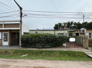 Casa · 70m² · 4 Ambientes · Se Vende Casa 3 Dorm. en Gálvez