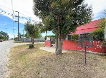 Casa · 98m² · 4 Ambientes · 2 Cocheras · Venta de Casa de Dos Dorm., Tandil.