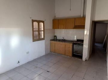 Casa · 80m² · 4 Ambientes · 1 Cochera · Venta Casa 3 Dorm. Apta Credito Maipu Mza