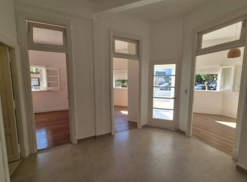 PH · 88m² · 4 Ambientes · Venta PH en Pb 4 Amb con Playroom V Pueyrredon