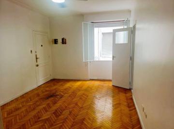 Departamento · 47m² · 3 Ambientes · Alquiler Residencial 3 Ambientes. Flores. Caba