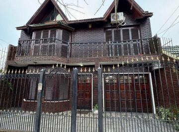 Casa · 171m² · 5 Ambientes · Casa en Venta en Luis Guillon Apto Credito