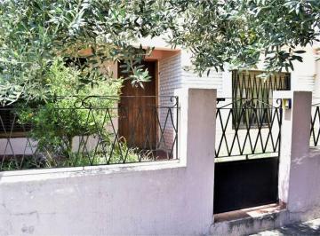 Casa · 90m² · 3 Ambientes · 2 Cocheras · Venta Hermosa Casa 3 Amb en Tablada