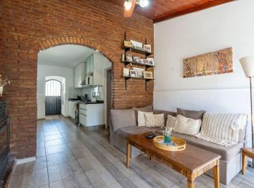 Casa · 140m² · 4 Ambientes · 2 Cocheras · Casa en Venta Fisherton 3 Dorm. con Pileta