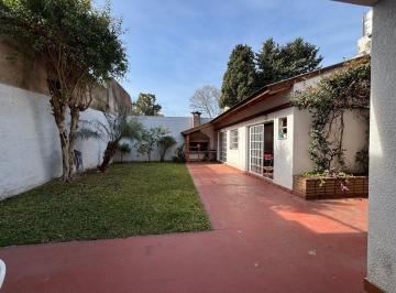 Casa · 150m² · 5 Ambientes · 1 Cochera · Venta Casa con Jardin y Quincho Palomar