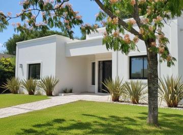 Casa · 180m² · 5 Ambientes · Casa en Venta 5 Amb B. San Matias - Escobar