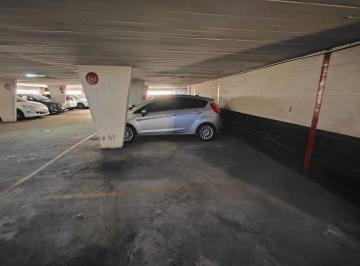 Garage · 11m² · Venta Cochera en Microcentro Uf 200