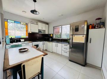 Casa · 115m² · 4 Ambientes · 1 Cochera · Casa en Venta en Villa Ballester 4 Amb Jardin