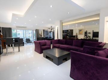 Departamento · 240m² · 4 Ambientes · 1 Cochera · Venta Depto 4 Amb y Depcia con Jardin y Cochera