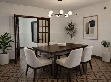 Casa · 140m² · 4 Ambientes · 1 Cochera · Casa en Venta Quilmes
