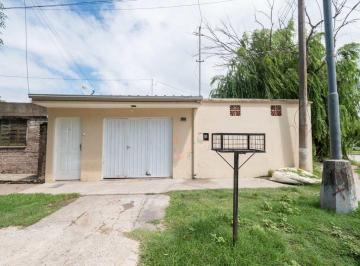 Casa · 110m² · 4 Ambientes · 1 Cochera · Se Venden 2 Propiedades en 1, en Santa Fe