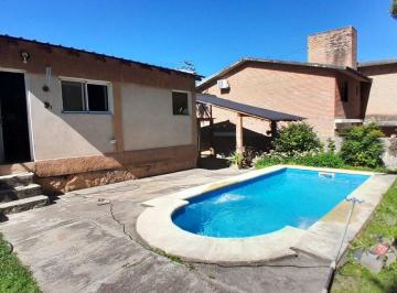 Casa · 139m² · 5 Ambientes · 1 Cochera · Venta Casa 3 Dorm. con Pileta Playas de Oro