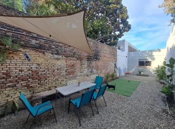 PH · 70m² · 2 Ambientes · PH en Alberdi
