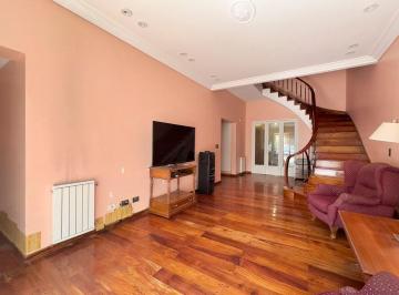 Casa · 389m² · 6 Ambientes · Venta Casa 6 Amb C Jardin, Quincho en Villa Devoto