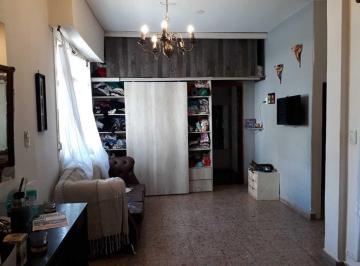 PH · 75m² · 3 Ambientes · PH en Venta 3 Amb con Terraza en Villa Urquiza