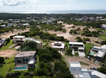 Terreno · 1221m² · Venta Lote Costa Esmeralda