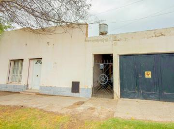 Casa · 103m² · 4 Ambientes · Venta Lote Apto Desarrollo Centro de Plottier