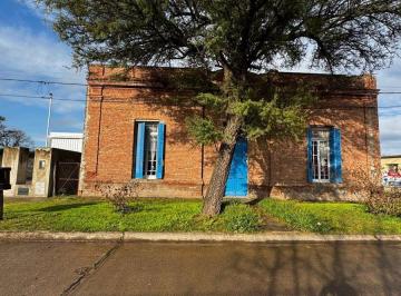 Casa · 131m² · 7 Ambientes · Venta Casa Antigua en Humboldt