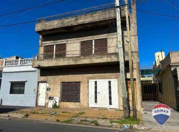 PH · 144m² · 6 Ambientes · 1 Cochera · Dos PH 3 Ambientes en Venta en Madero Inversion