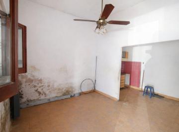 PH · 70m² · 2 Ambientes · 1 Cochera · Venta PH 2 Amb Frente a Refaccionar Villa Lynch