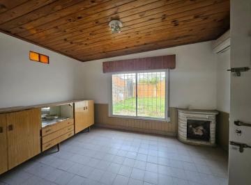 Casa · 95m² · 3 Ambientes · 1 Cochera · Venta Casa - 3 Amb - San Miguel