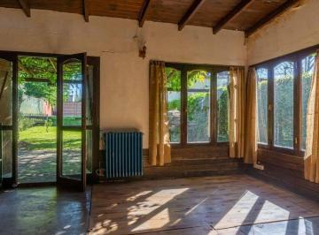 Casa · 120m² · 6 Ambientes · 1 Cochera · Casa en Venta City Bell Parque