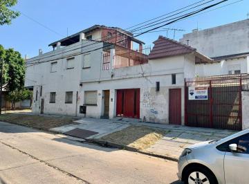 Casa · 125m² · 4 Ambientes · 2 Cocheras · Venta Casa 4 Amb. + Depto + Local San Martin
