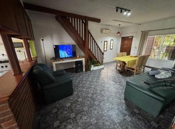 Casa · 130m² · 4 Ambientes · 2 Cocheras · Venta - Casas 4 Amb. Jose C. Paz
