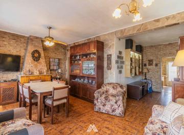 Casa · 112m² · 4 Ambientes · 1 Cochera · Venta Casa 3 Dorm. Las Acacias, Fondo, Renta
