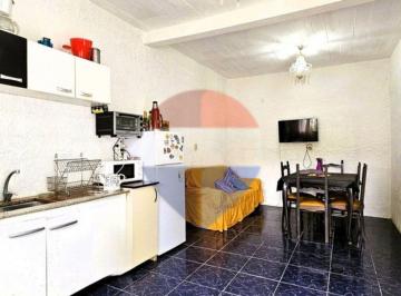 Casa · 69m² · 3 Ambientes · Alquiler Casa 2 Dorm. Equipada Salinas Norte