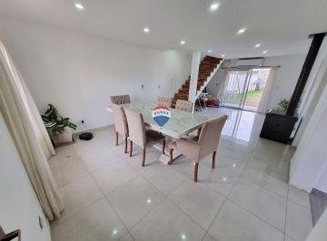 Casa · 187m² · 4 Ambientes · 2 Cocheras · Venta Casa 4 Ambientes Maximo Paz Cañuelas