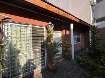 PH · 100m² · 5 Ambientes · PH con Fondo Libre 5 Amb en Venta Villa Ballester