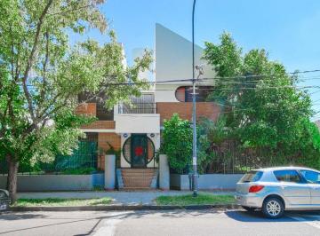 Casa · 201m² · 4 Ambientes · 1 Cochera · Venta Casa 4 Amb + Dep + Cochera en Florida Este