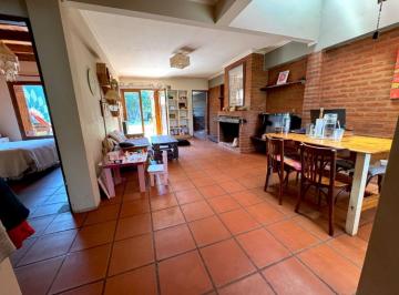 Casa · 140m² · 3 Ambientes · 1 Cochera · Casa 3 Amb en Venta en Mogotes con Parque