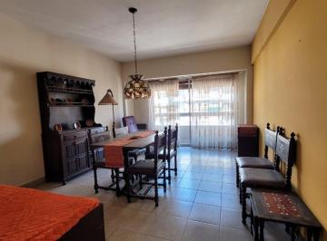 Departamento · 46m² · 2 Ambientes · 1 Cochera · Oportunidad Piso 9 con Cochera: 2 Amb Av Colón
