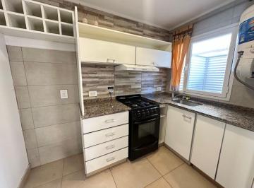 PH · 45m² · 2 Ambientes · 1 Cochera · Venta 2 Ambientes C/patio Cerca Bendu Ideal Renta
