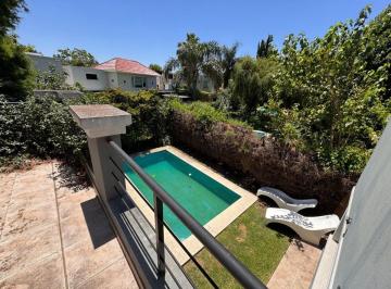 Casa · 178m² · 5 Ambientes · 1 Cochera · Casa 5 Amb Venta Bco Provincia Apto Credito Permut