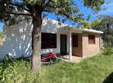 Casa · 100m² · 5 Ambientes · 2 Cocheras · Casa 3 Dorm. Unquillo