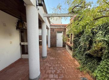 Casa · 110m² · Casa en Venta Para Reciclar Florida Este Apto Crédito