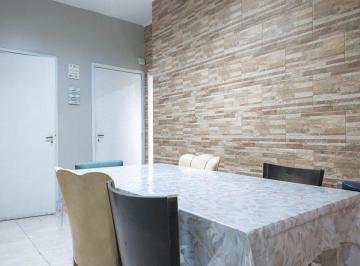 Casa · 71m² · 3 Ambientes · Venta PH 3 Amb Avellaneda Centro