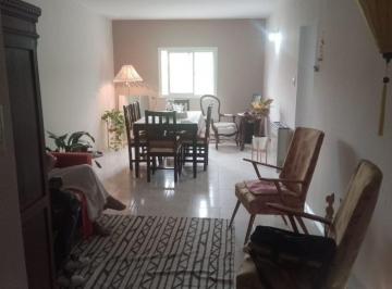Departamento · 85m² · 5 Ambientes · Depto 3 Dorm. Plottier