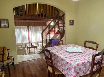 Casa · 129m² · 4 Ambientes · 1 Cochera · Venta Casa Lote Propio Ex - Municipal - Liniers