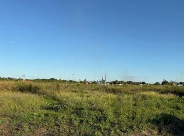 Terreno · 200m² · Terreno en Venta a m de Ruta 27 Goya Ctes