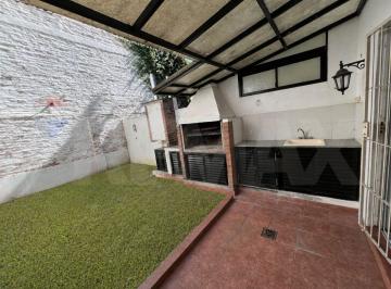 PH · 40m² · 2 Ambientes · Venta de PH 2 Amb C/ Jardín y Parrilla - Caballito