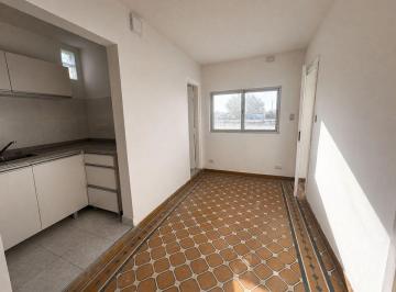 PH · 30m² · 2 Ambientes · Alquiler PH 2 Amb en Temperley Sin Expensas