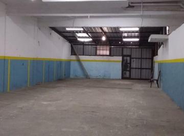 Bodega-Galpón · 195m² · Alquiler - Galpon 24x8 Villa Insuperable