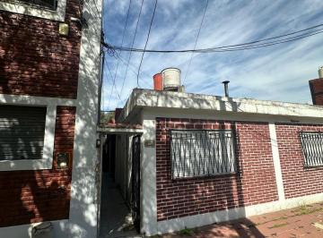 PH de 2 ambientes, Avellaneda · PH a Remodelar Reciclar Frente Al Parque Dominico