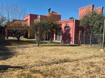 Casa de 5 ambientes, Villa Seca · Casa en Venta Estilo Campestre en Maipu